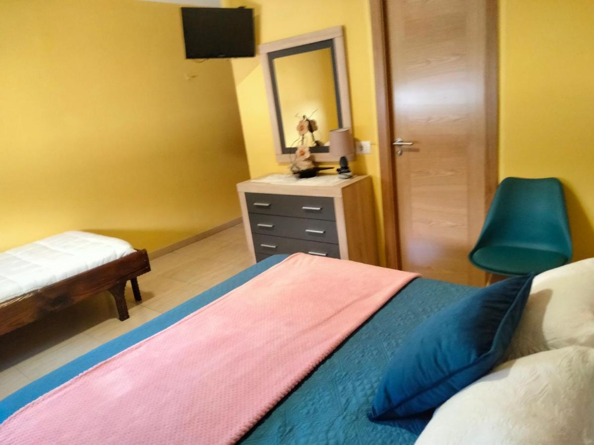 Hostal Nuevo Alonso Bembribe Exterior photo