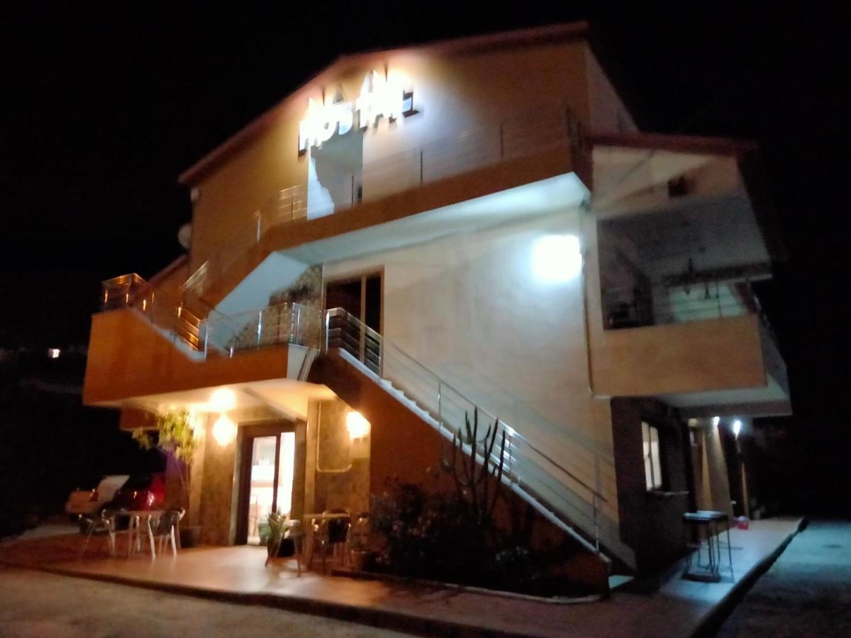 Hostal Nuevo Alonso Bembribe Exterior photo